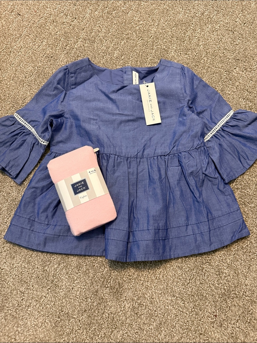 Janie and Jack Girls' Blue Chambray Ruffle-Sleeve Top and tights nwt